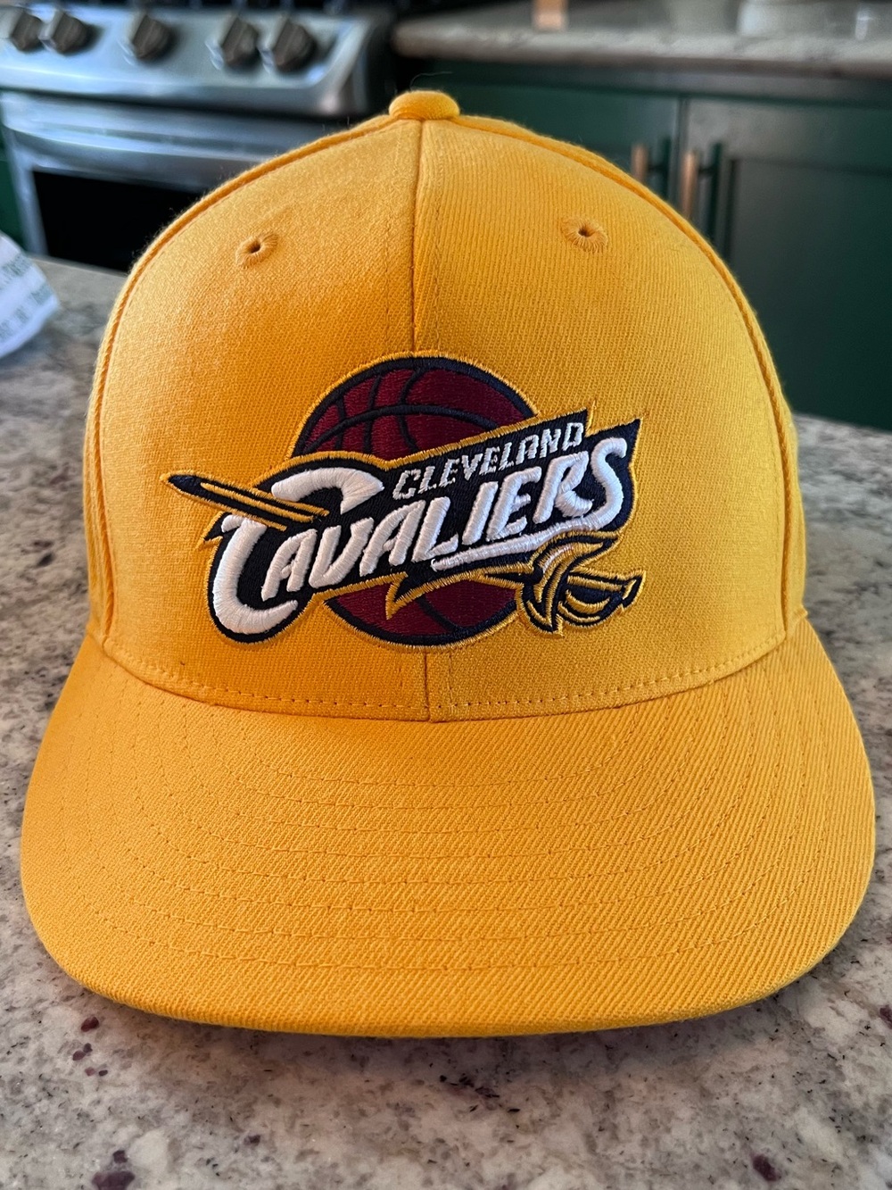 Cleveland Cavaliers Fitted Hat 7 1/4- 7 5/8